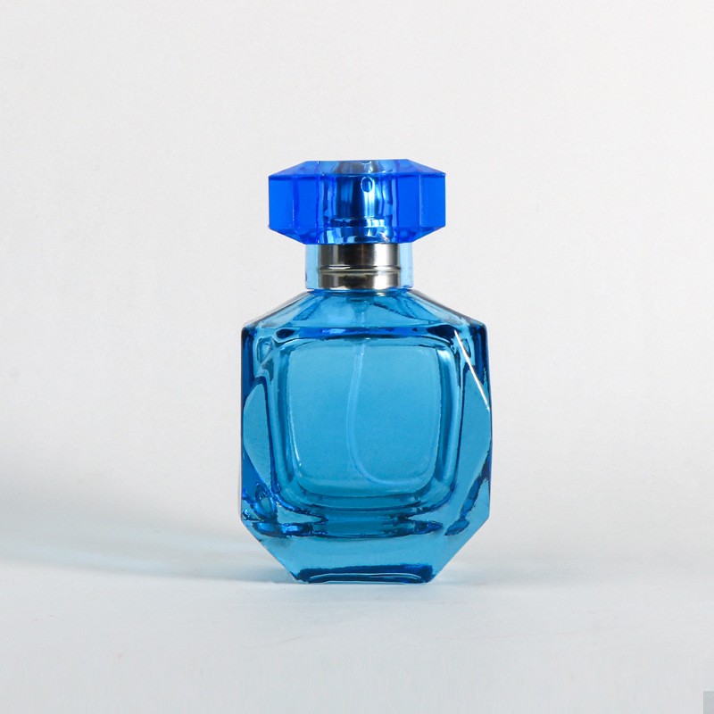 Buidéil Sprae Gloine Folamh Gorm Buidéal Gloine Pacáistithe Buidéil Sprae Gloine Folamh Gorm Buidéal Gloine Pacáistithe