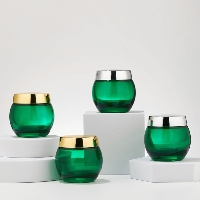 Jar Cosmaideacha Gloine Trédhearcach Glas Jar Lotion Comhlacht Folamh Jar Cosmaideacha Gloine Trédhearcach Glas Jar Lotion Comhlacht Folamh