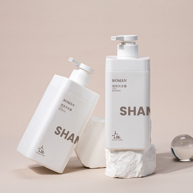 Dearadh Nua Lógó Príobháideach Neamhlonrach Bán 650ml Cearnóg Folamh HDPE Plaisteach Níocháin Buidéal Leachtacha Glantach 1L Do Shampoo Glóthach Cith Dearadh Nua Lógó Príobháideach Neamhlonrach Bán 650ml Cearnóg Folamh HDPE Plaisteach Níocháin Buidéal Leachtacha Glantach 1L Do Shampoo Glóthach Cith